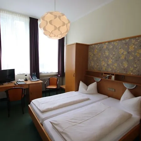 Hotel Pfaffenmühle Aschaffenburg/ Damm 3*